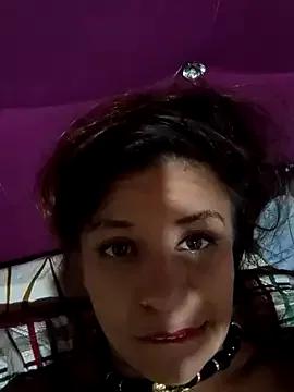 SaraWarrior from StripChat