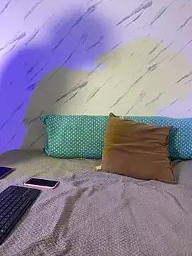 saray_gomez22 from StripChat