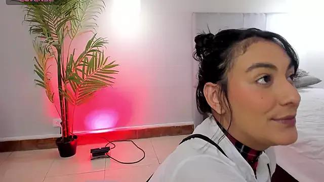 SarayRogers from StripChat