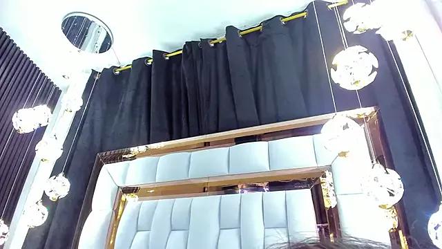 SarayRoyse from StripChat