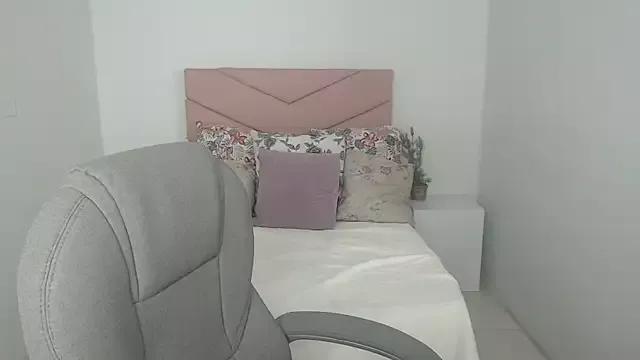 SarayVega_ from StripChat