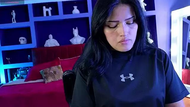 sari_belle from StripChat is Freechat