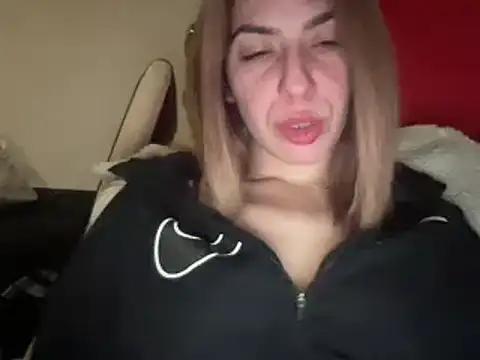 sarrah_rossy from StripChat
