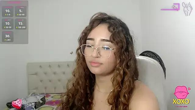 sasha_17_ from StripChat is Freechat