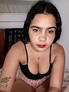 Sashalana from StripChat is Freechat