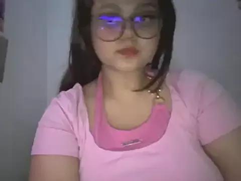 sashaonesauce from StripChat