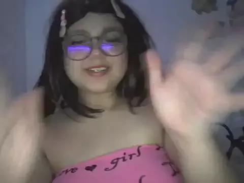 sashaonesauce from StripChat