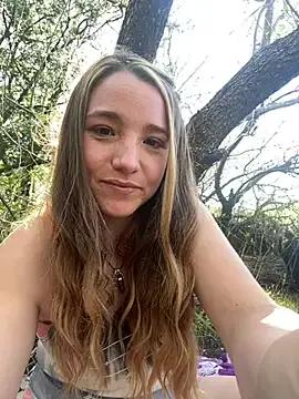 sashapulse from StripChat is Freechat
