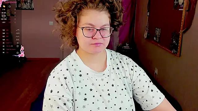 Sashy_Way from StripChat