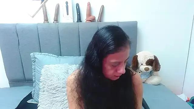 sasi_luna from StripChat
