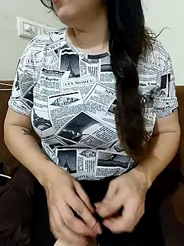 sassy_aly007 from StripChat is Freechat