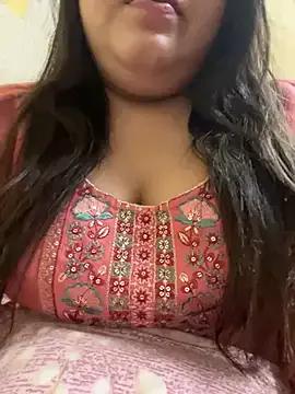 Sassy_Inaya from StripChat is Freechat