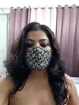 Sassy_Saraa from StripChat