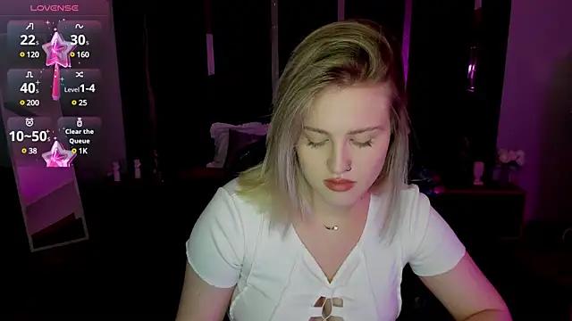 Sassy_Talkin_ from StripChat
