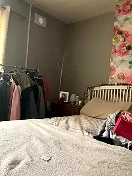 Sassylady from StripChat