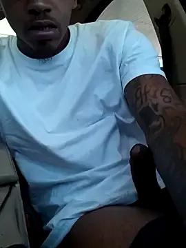 savageDick16 from StripChat
