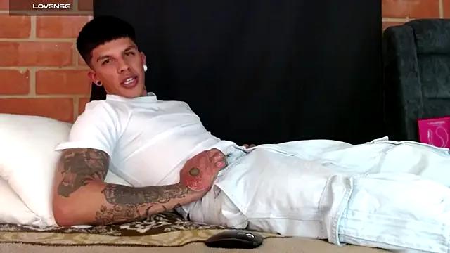 Savajelust from StripChat