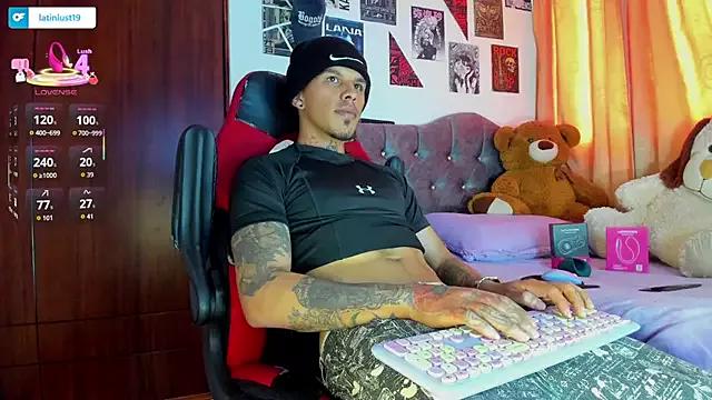 Savajelust from StripChat