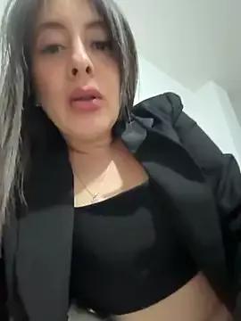 Savannah_Monroe from StripChat