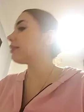 SavannaRuiz from StripChat