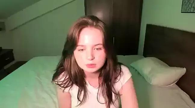 SayYesToHeaven from StripChat