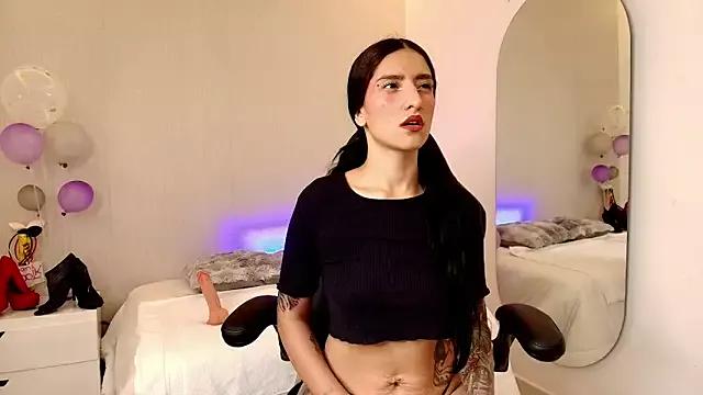 Scaarlettfox from StripChat