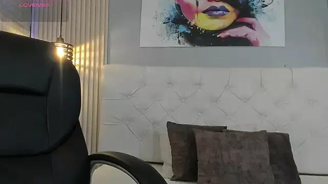 scarletbaker_ from StripChat is Freechat