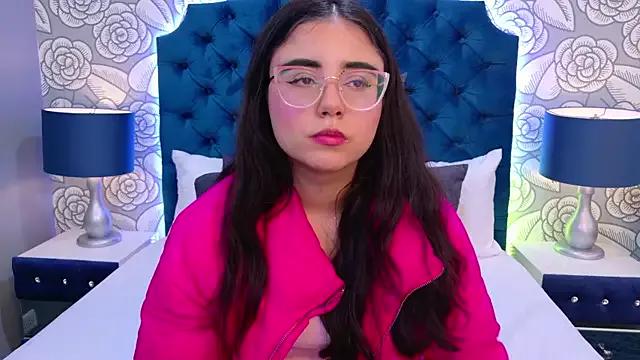 ScarlettPetrova from StripChat is Freechat