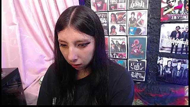 ScarlettShirahoshi webcams show profile image 