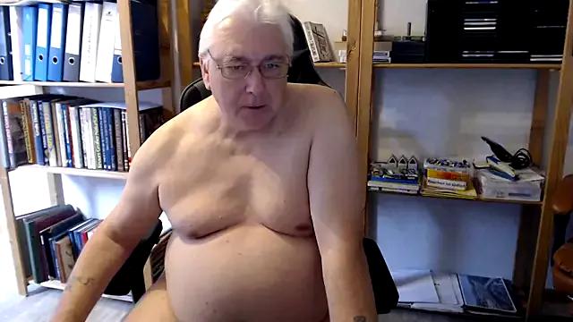 SchwanzhureXXL webcams show profile image 