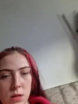 Discover our girls online shows and discover the company of countless livestreamers, with stunning shapes, sex toys and more.