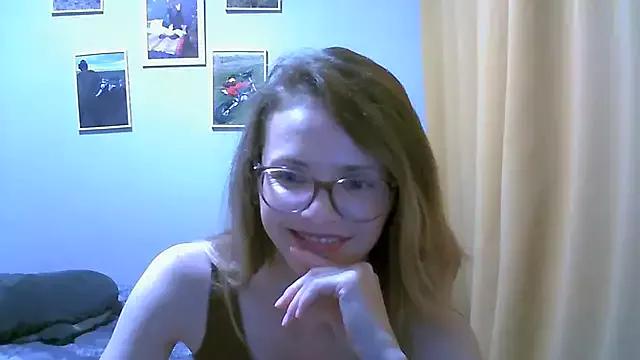 SEA_Dream from StripChat is Freechat