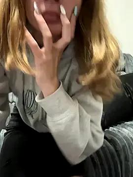SeccySerena from StripChat
