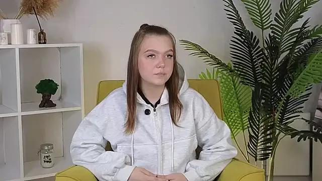 SeeCoonfare from StripChat