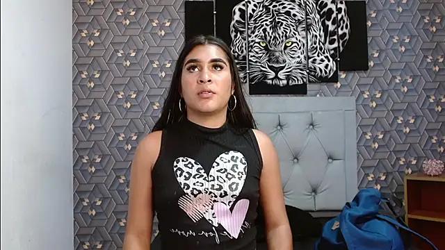 Selena_fox7 from StripChat