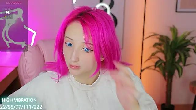 Selena_Lily from StripChat