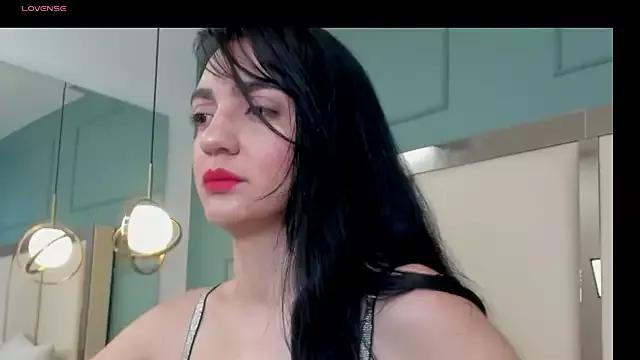 selena_rous from StripChat