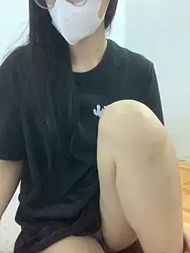 SelenaHoney from StripChat is Freechat