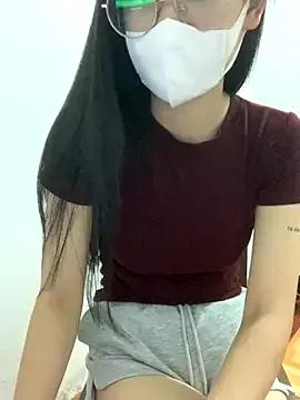 SelenaHoney from StripChat is Freechat