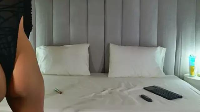 Selene_Brownie from StripChat is Freechat
