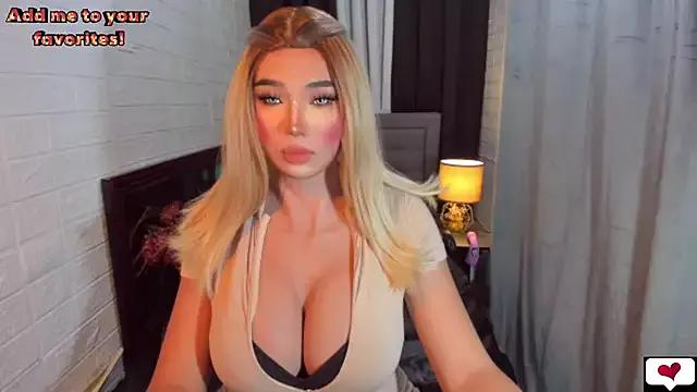 Discover our girls online shows and discover the company of countless livestreamers, with stunning shapes, sex toys and more.