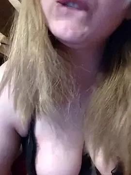 Sensii from StripChat