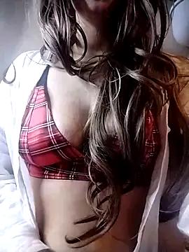 sensual_scottish_isla from StripChat