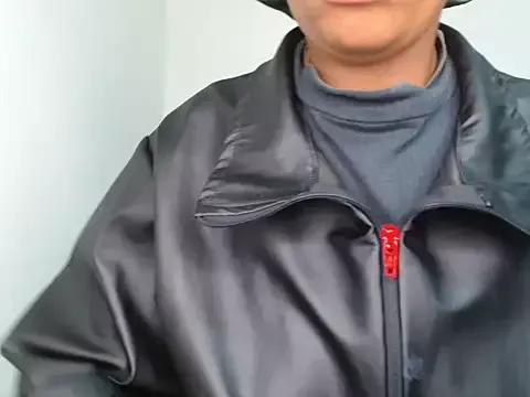 Photos of Sex_bomb30 from StripChat is Freechat