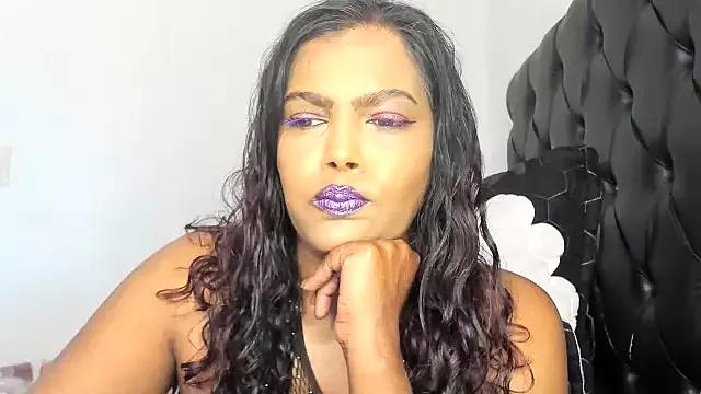 SexxyBumz4u from StripChat