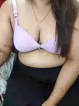 SexxyDina from StripChat