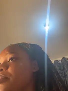SexxyLunar from StripChat