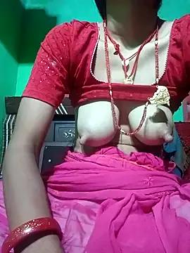 Sexy-Mahi999 from StripChat is Freechat