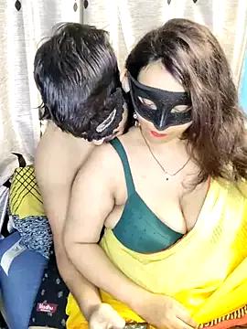 Sexy42couple webcams show profile image 