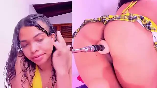 Sexy__Vicky from StripChat is Freechat
